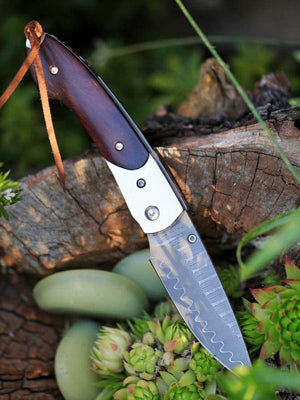 NedFoss SWORDFISH Damast Taschenmesser, Damastmesser Klappmesser mit Exquisit leder Holster